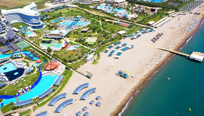 Concorde De Luxe Aksu sahili Lara tatil yerleri