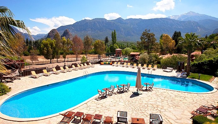 Berke Range otel Kemer Çamyuva doğa ve deniz tatil yeri